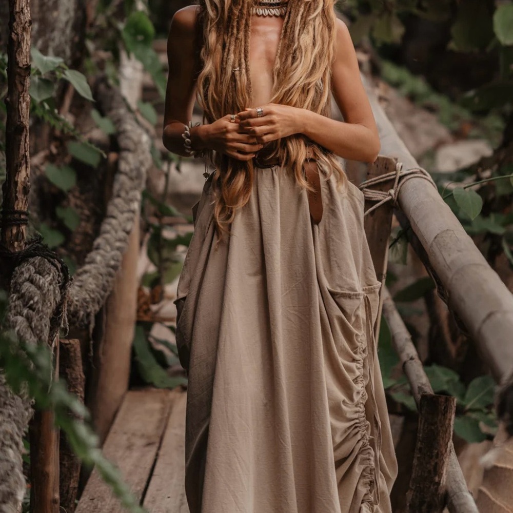 Thaluta Beige Maxi Skirt - Picture 3 of 10